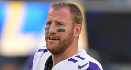 Vikings QB Carson Wentz against the Chargers in 2025
